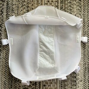 Halo Swivel Sleeper infant insert